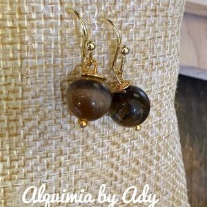 Gold minimalist tigers eye earrings